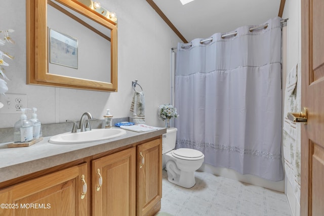full bath featuring shower / tub combo, toilet, and vanity