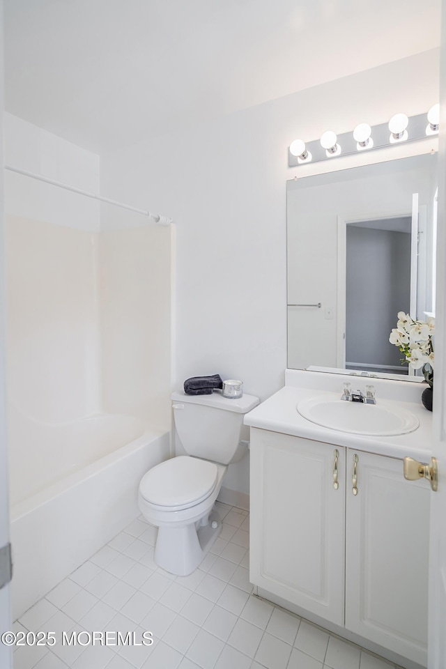 2304 Wendover Dr, Pompton Plains, NJ 07444 - bathroom with washtub / shower combination, tile patterned flooring, vanity, and toilet