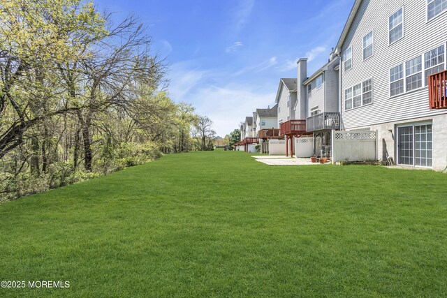30 Frost Ln, East Windsor, NJ 08520 - view of yard with a residential view and a deck