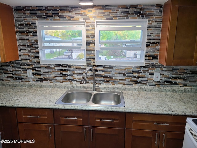 28 Alissa Ter, Jackson, NJ 08527 - kitchen featuring a sink, electric stove, and tasteful backsplash