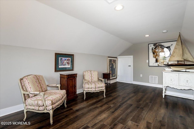 136 Lilac Dr, Brick, NJ 08724 - living area featuring visible vents, wood finished floors, baseboards, recessed lighting, and vaulted ceiling