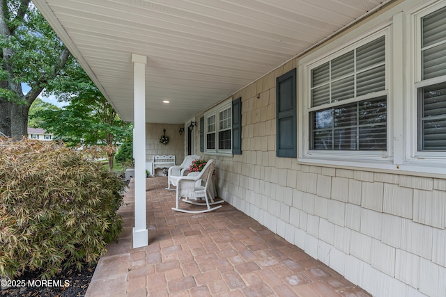 view of patio / terrace featuring covered porch