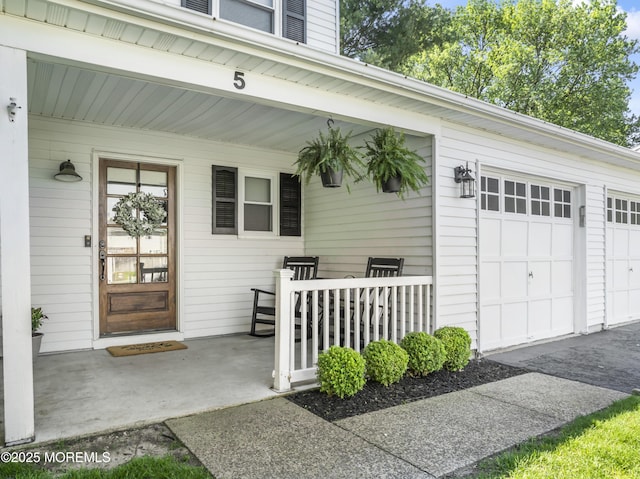5 Blueberry Path, Howell, NJ 07731 - entrance to property featuring covered porch and a garage