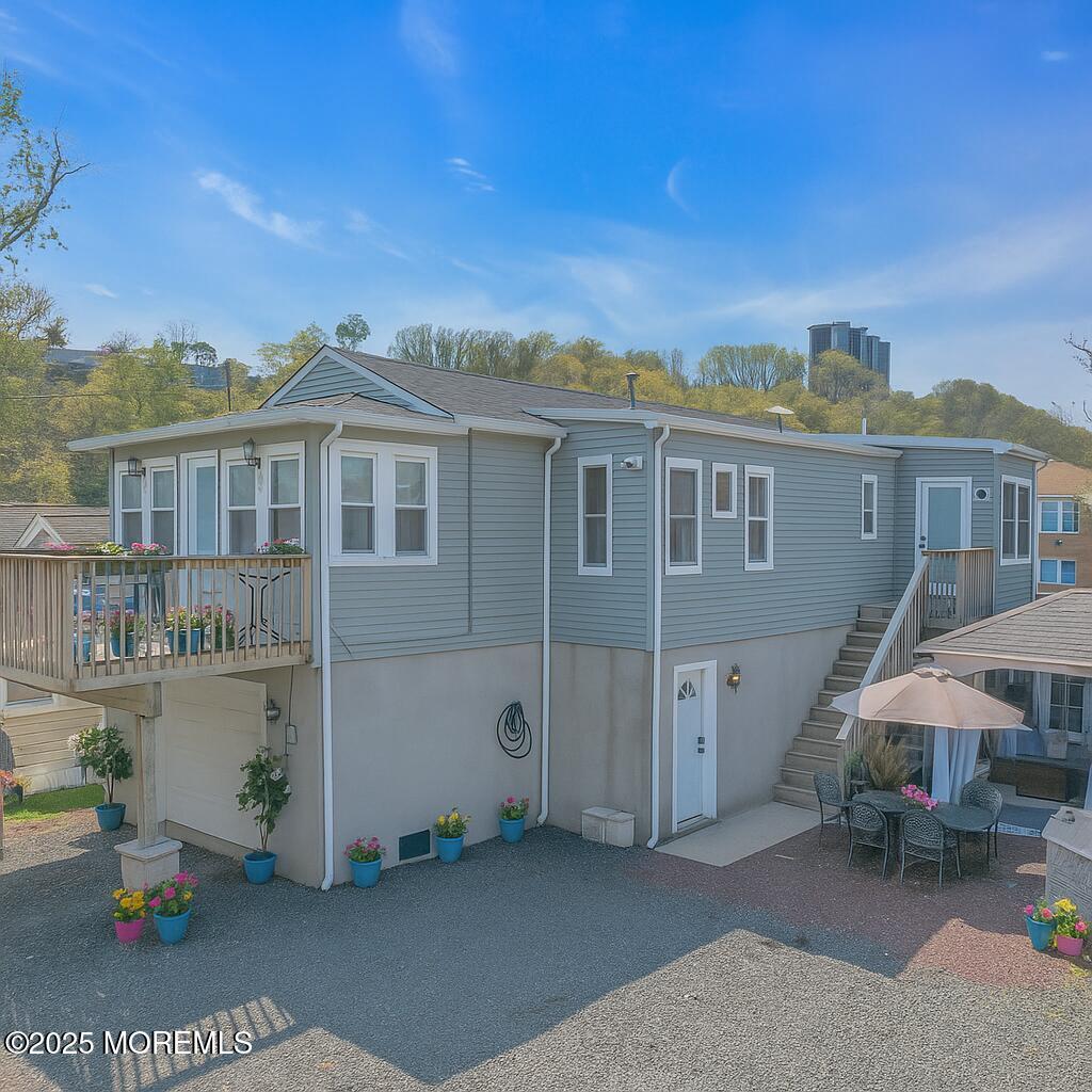 19 Gravelly Point Rd, Highlands, NJ 07732 - photo 1