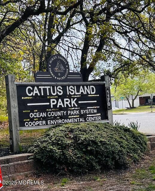 957 Harrison Rd, Toms River, NJ 08753 - view of community / neighborhood sign
