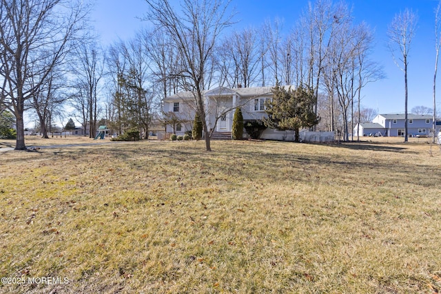 52 Yorke Ct, Freehold, NJ 07728 - view of yard