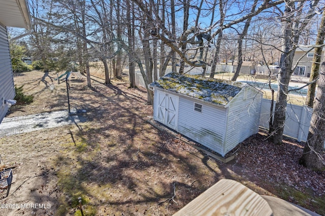 52 Yorke Ct, Freehold, NJ 07728 - view of yard