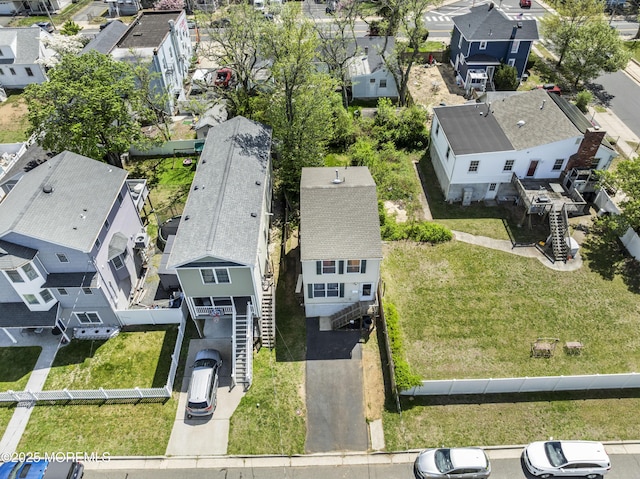 bird's eye view with a residential view