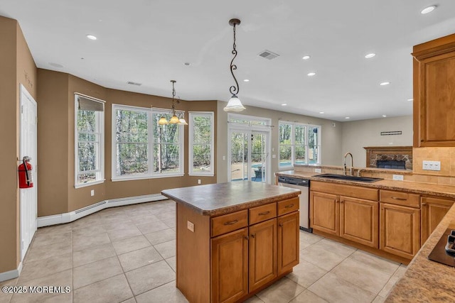 65 Pineoaka Rd, Jackson, NJ 08527 - kitchen featuring visible vents, a center island, dishwasher, a sink, and recessed lighting