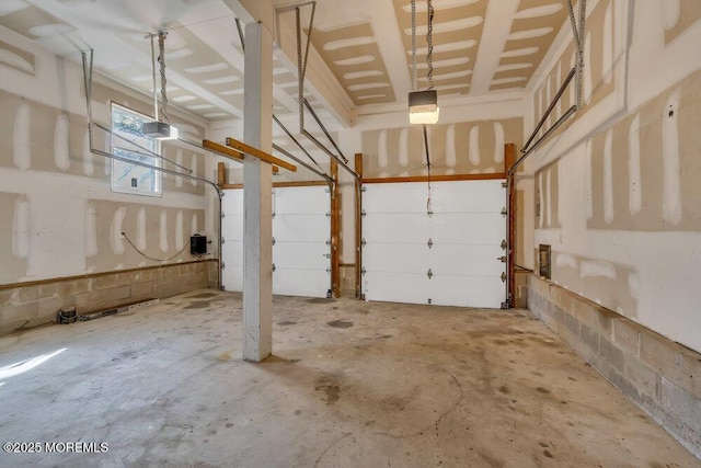 65 Pineoaka Rd, Jackson, NJ 08527 - garage with a garage door opener