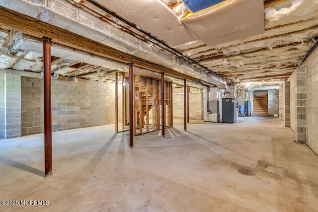 65 Pineoaka Rd, Jackson, NJ 08527 - unfinished below grade area with heating unit and water heater