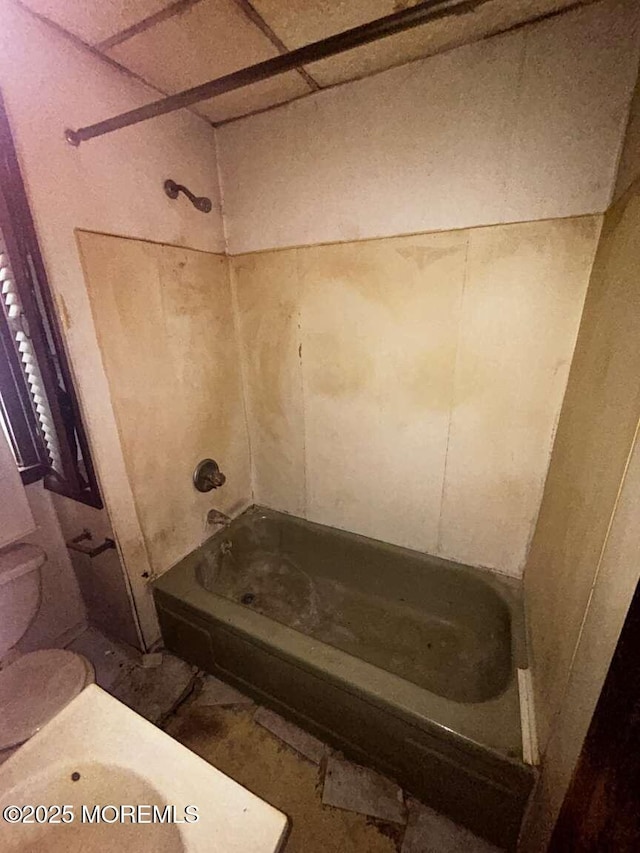 bathroom featuring toilet