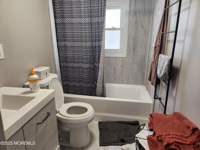 517 Newtons Corner Rd, Howell, NJ 07731 - full bath featuring toilet, shower / bathtub combination with curtain, and vanity