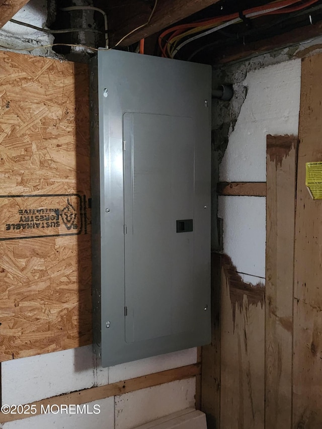 517 Newtons Corner Rd, Howell, NJ 07731 - utilities with electric panel