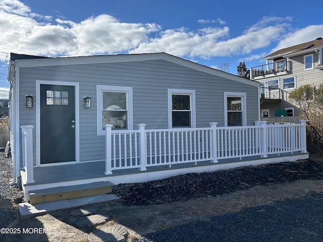 view of front of house