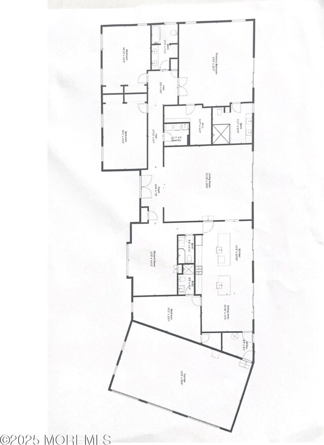 1582 Beaver Hollow Dr, Toms River, NJ 08755 - floor plan / room layout