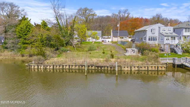 357 Riverdale Dr, Keyport, NJ 07735