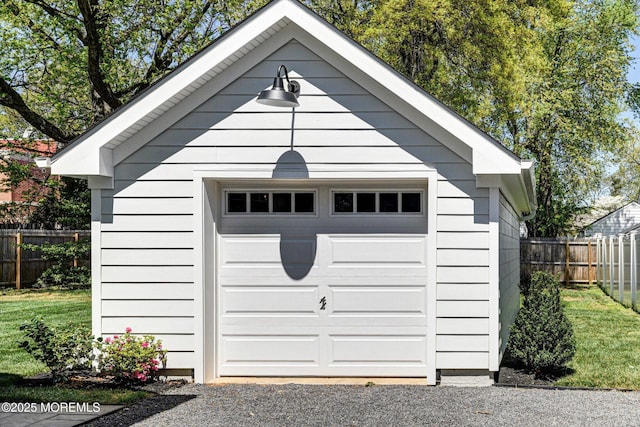26 Rumson Pl, Little Silver, NJ 07739 - detached garage with fence
