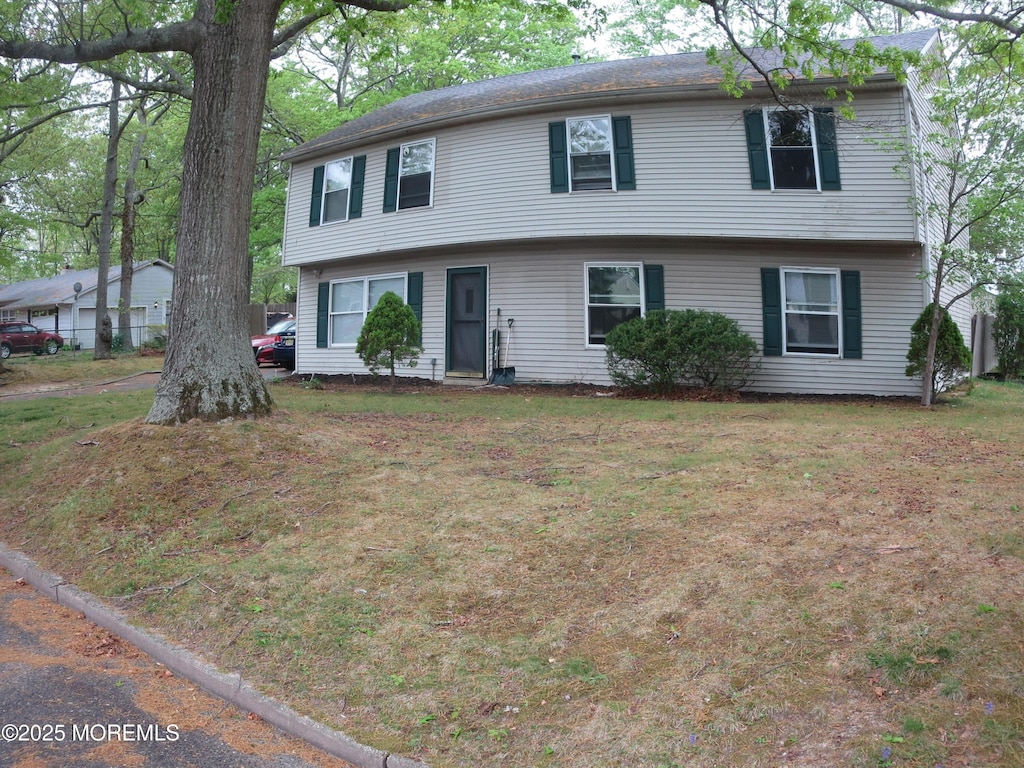 52 Cranmer Rd, Bayville, NJ 08721 - colonial home with a front yard