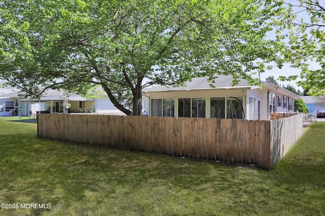 471 Saint Thomas Dr, Toms River, NJ 08757 - exterior space featuring a yard and fence