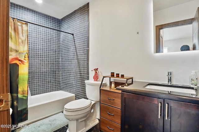 103 Carr Ave, Keansburg, NJ 07734 - full bathroom featuring vanity, toilet, and shower / tub combo