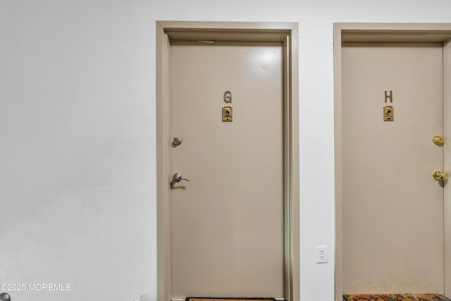 view of exterior entry
