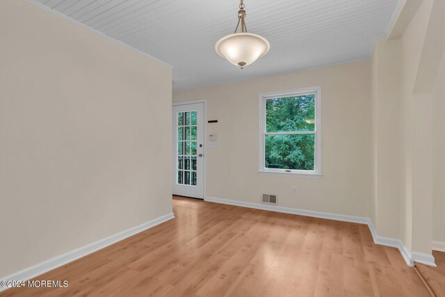 188 Five Points Rd, Colts Neck, NJ 07722 - empty room featuring baseboards, light wood-type flooring, and visible vents