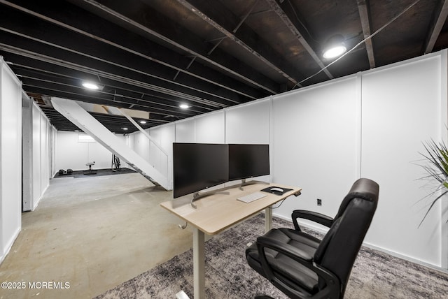 113 Darien Rd, Howell, NJ 07731 - office with concrete flooring