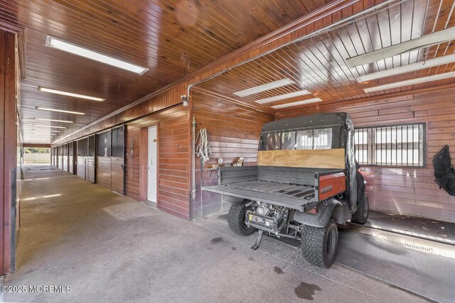 18 Schoolhouse Rd, Cream Ridge, NJ 08514 - view of stable