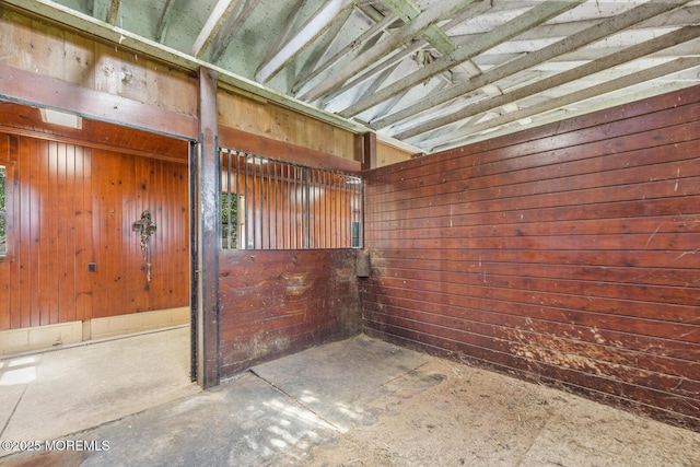 18 Schoolhouse Rd, Cream Ridge, NJ 08514 - view of horse barn