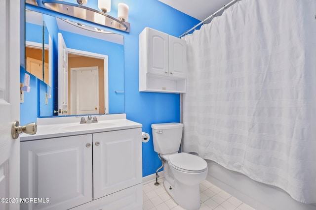 604 Gaitway Ct, Freehold, NJ 07728 - full bath featuring tile patterned floors, baseboards, vanity, toilet, and shower / bathtub combination with curtain
