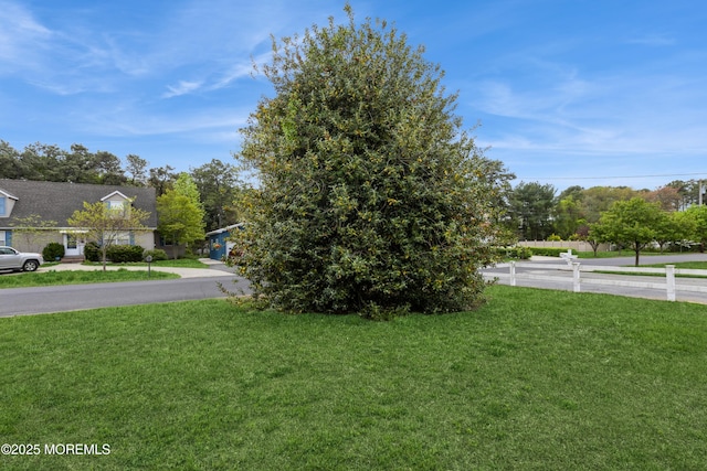 303 Savannah Rd, Toms River, NJ 08757 - view of yard featuring fence