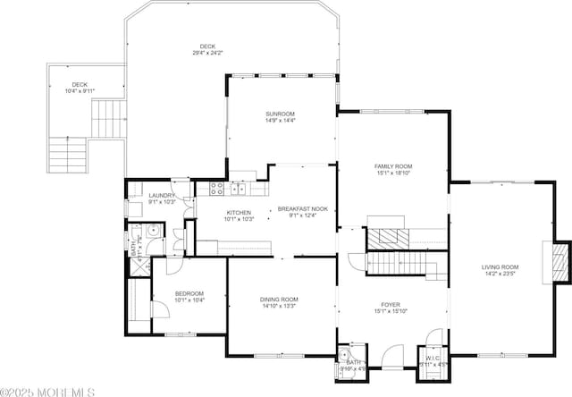 9 Berkshire Ct, Holmdel, NJ 07733 - property floor plan
