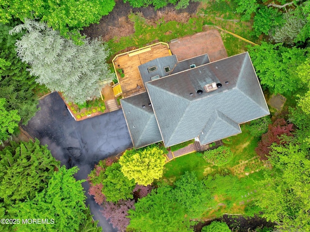 9 Berkshire Ct, Holmdel, NJ 07733 - view of subject property