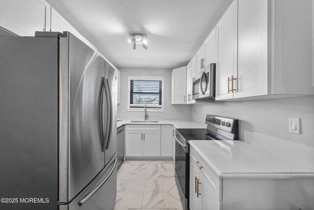 32 Wharfside Dr, Monmouth Beach, NJ 07750 - photo 8