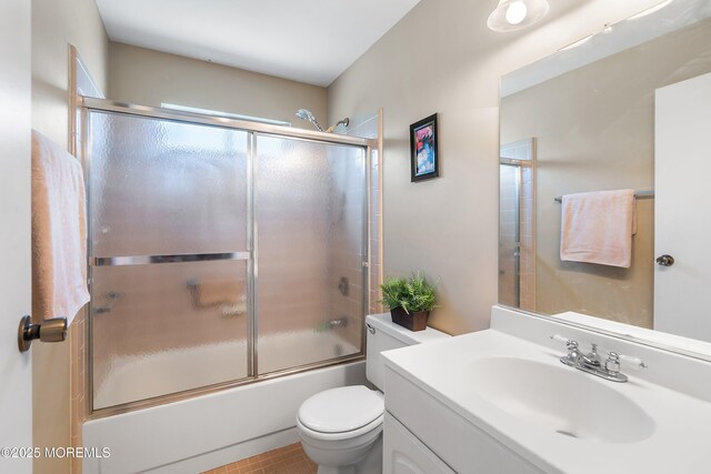 436A New Castle Ct, Manchester, NJ 08759 - bathroom with vanity, enclosed tub / shower combo, and toilet