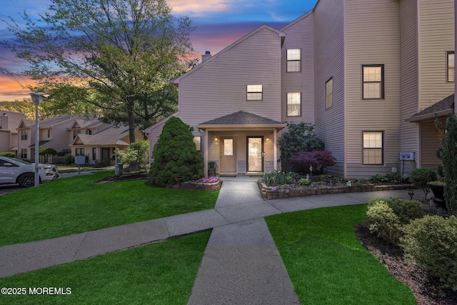 71 Verbena Ct, Jackson, NJ 08527 - view of front of property featuring a front lawn