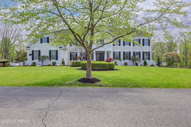 814 Dancer Ln, Manalapan, NJ 07726 - photo 2