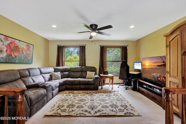 living room featuring carpet, healthy amount of natural light, ceiling fan, and recessed lighting