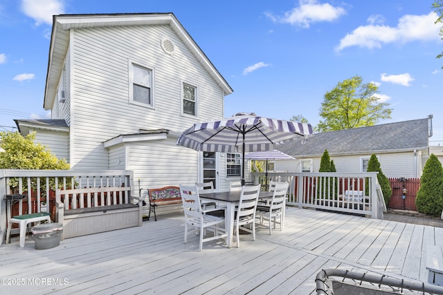 39-43 Twilight Ave, Keansburg, NJ 07734 - wooden terrace featuring outdoor dining space