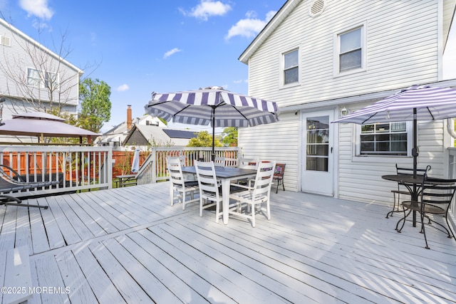 39-43 Twilight Ave, Keansburg, NJ 07734 - deck with a gazebo and outdoor dining space