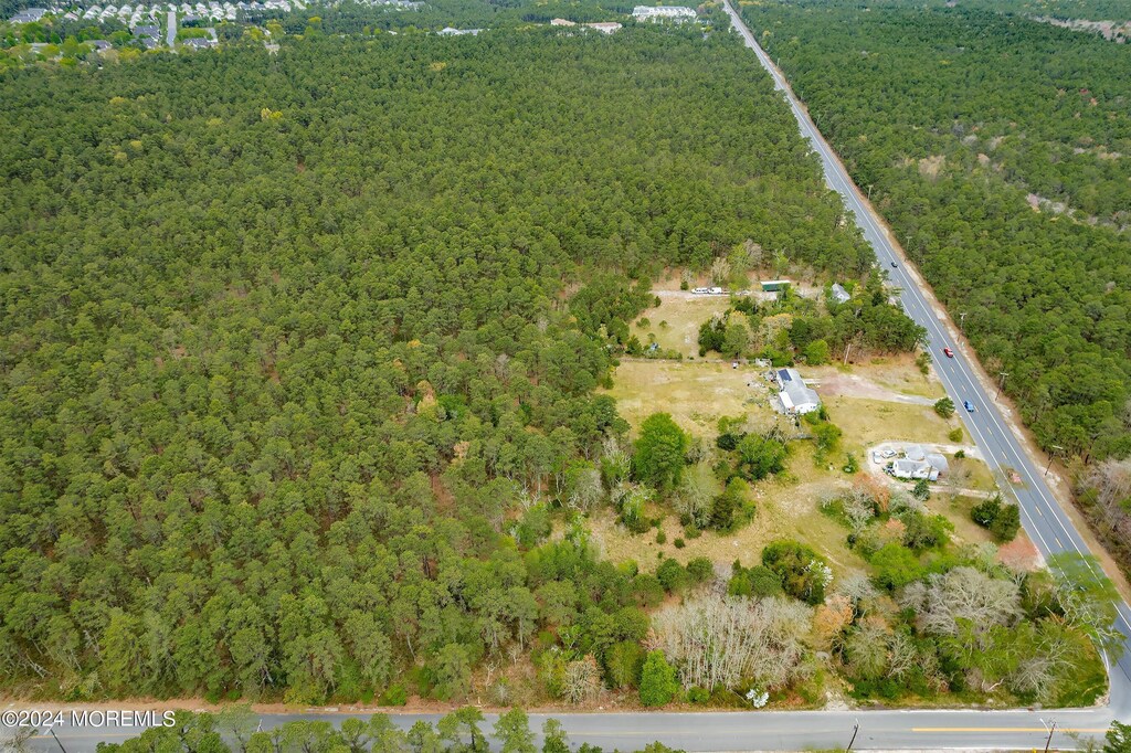910 Rte 70, Whiting, NJ 08759 - photo 2