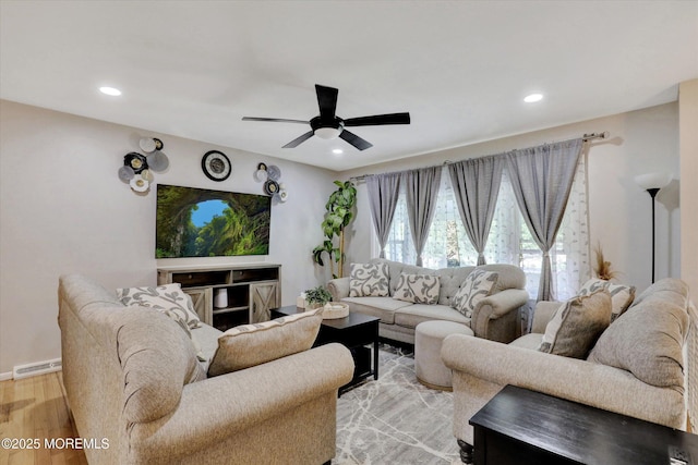 37 Lexington Dr, Manalapan, NJ 07726