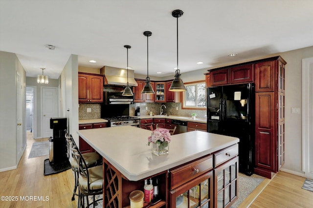 37 Lexington Dr, Manalapan, NJ 07726