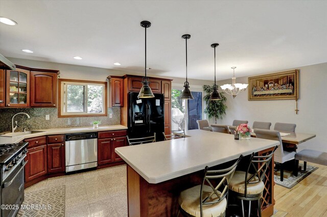 37 Lexington Dr, Manalapan, NJ 07726