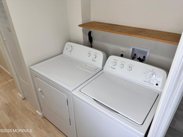 7 Misty Ln, Jackson, NJ 08527 - washroom featuring separate washer and dryer, laundry area, baseboards, and light wood finished floors