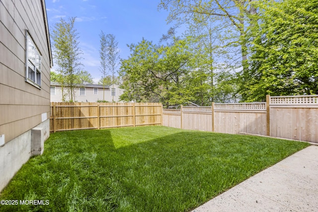 196 Highwood Rd, Oakhurst, NJ 07755 - view of yard featuring a fenced backyard
