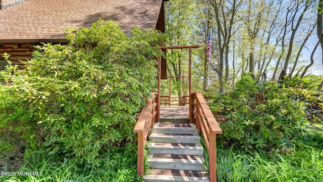 156 Baird Rd, Millstone, NJ 08535 - exterior space