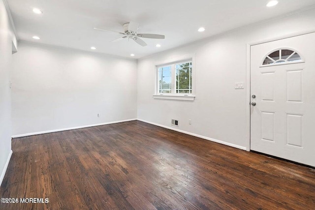 entryway with a ceiling fan, baseboards, recessed lighting, wood finished floors, and visible vents