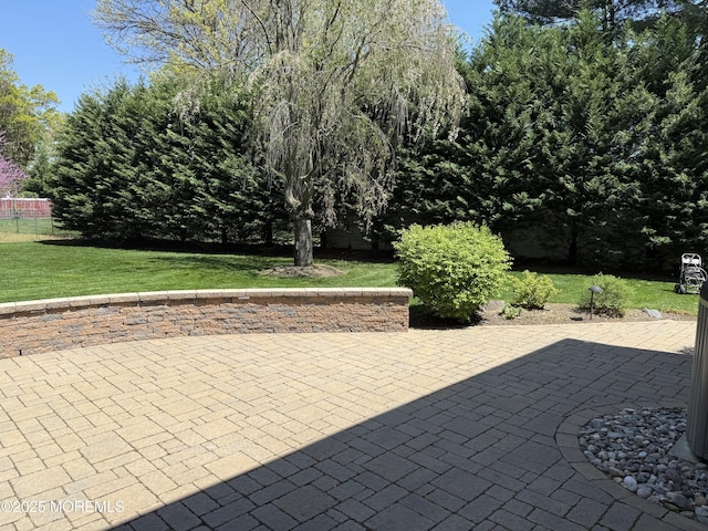 83 Campbell Ct, Freehold, NJ 07728 - view of patio